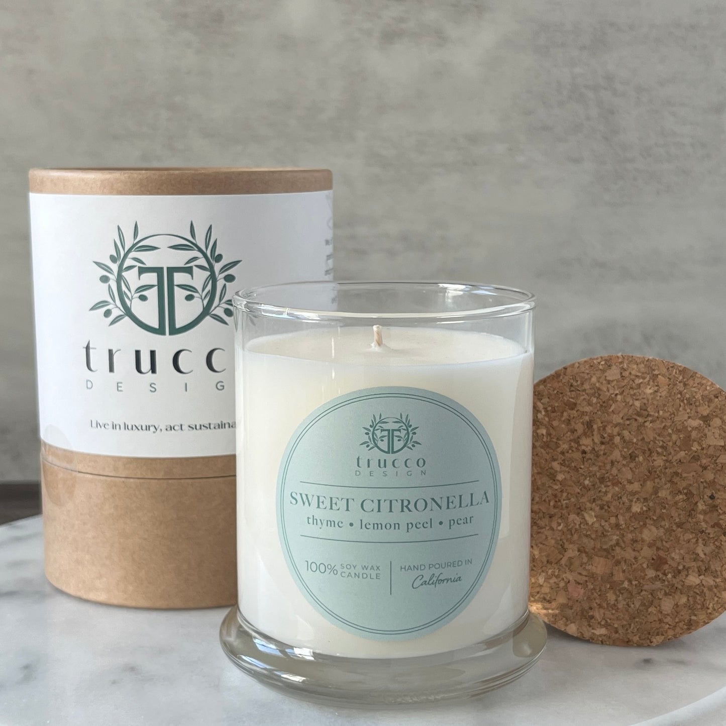 Sweet Citronella Soy Candle: thyme · lemon peel · pear