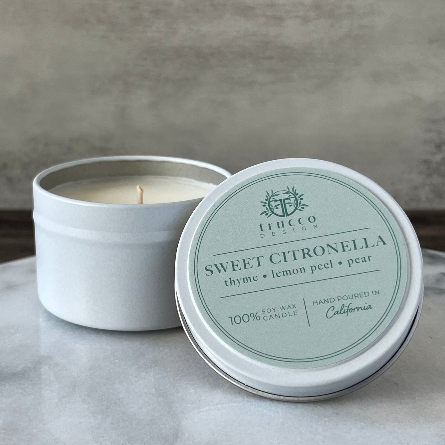 Sweet Citronella Soy Candle: thyme · lemon peel · pear
